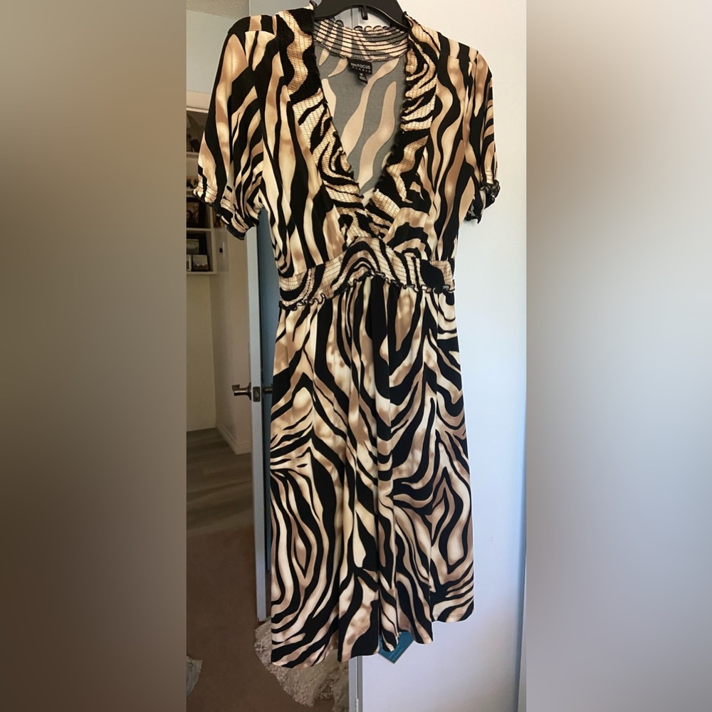Dress, light, stretchy and comfortable